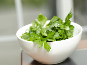 اكتشفي فوائد البقدونس السحرية في مكافحة الأمراض