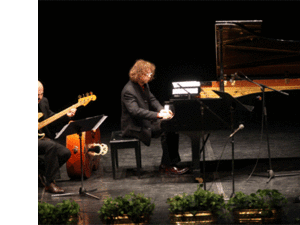 Szymon Klima on clarinet, Joachim Mencel on piano and Adam Kowalewski on double bass and bass guitar (Photo: Sherif Sonbol)