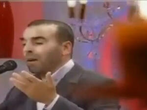 صورة من فيديو الابتهالات الدينية بمناسبة العيد. صورة من فيديو الابتهالات الدينية بمناسبة العيد.