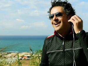 Ragheb shows off his morning workout routine. 