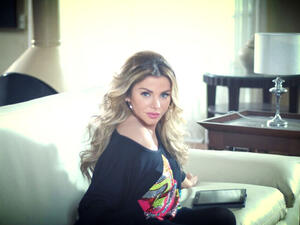 Razan has revealed that she's having a baby boy. (Image: Facebook)
