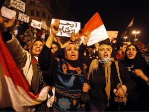 Women are not taking a backseat in Egypt's raging political scene. (Image courtesy of "Leil-Zahra Mortada") Women are not taking a backseat in Egypt's raging political scene. (Image courtesy of "Leil-Zahra Mortada")