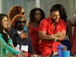 A little behind the scenes sneak peak of Tamer Hosny's "Si Al Sayed" (The Man) music video. (Image: Facebook)