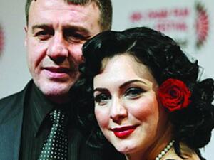 Wael (L) and Sulaf are the ultimate Syrian celebrity power couple.