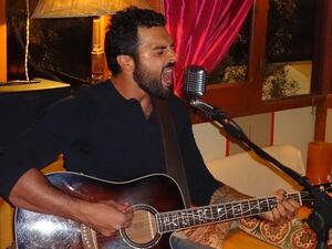 Tamer Emad during a performance (Courtesy of Tamer Emad)
