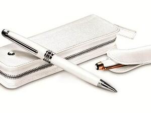 “Tribute to Mont Blanc”, the new snow-white collection for men and women