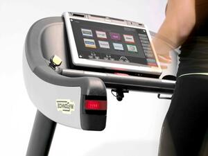 VISIOWEB is a unique digital platform that transforms workout time into wellness time and is now available in 14 languages