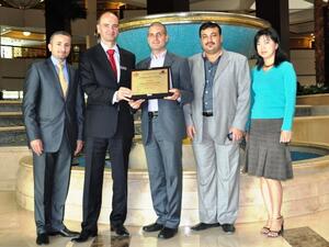 Rotana executives receiving the award
