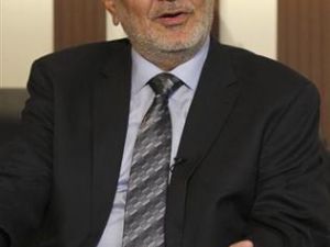 عبد المنعم أبو الفتوح
