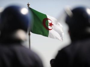 شرطة في العاصمة الجزائرية
