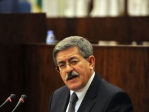 رئيس الوزراء الجزائري احمد اويحيى
