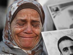 الاسرى يصعدون 