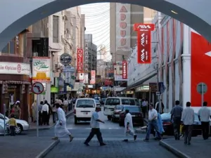 اشتباكات طائفية في مدرسة بنات بالبحرين