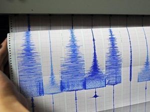  هزة ارضية قوية تضرب جزيرة بالي الاندونيسية 