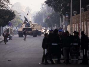 انتشار للجيش المصري في محيط القصر الرئاسي في القاهرة
