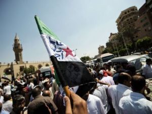 الاف الاسلاميين يتظاهرون في القاهرة ضد النظام السوري