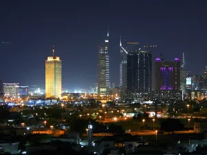 The NYC of Arabia. Dubai is an active city, day and night - as a holiday destination by pleasure-seekers, and a fast-paced metropolitan
financial hub filled with young often single city-worker types, more than it is populated by families. 