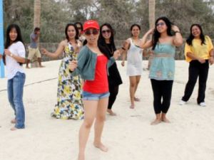 Rehearsal: Participants of ‘Miss Kabayan Kapit Bisig (KKB) 2013’ practise for the big day. (Photo: Zarina Fernandes/ XPRESS)