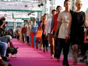 The school aims to turn the UAE's ladies from frumpy moms to catwalk queens.