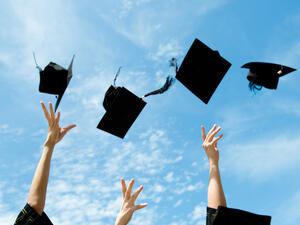 In terms of private education,he UAE’s market size is larger than those of China, Saudi Arabia and India. 
