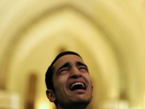  الاقباط يودعون البابا شنوده في اجواء مفعمة بالحزن 