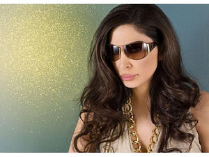 Beware the click, Elissa's got a virus! (Image: Facebook)