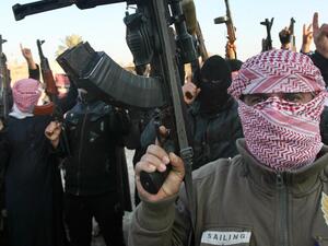 مقاتلون معارضون للحكومة في الفلوجة
