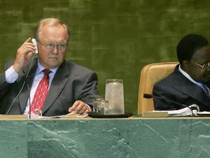 Omar Bongo of Gabon is suddenly a very popular man indeed, being approached and petitioned by fellow UN members and undoubtedly by Palestine and Israel each, for that deciding UN vote for Palestine's future.