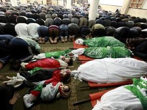 اسرائيل تحقق بهجوم اودى بحياة 11 مدنيا فلسطينيا في غزة 
