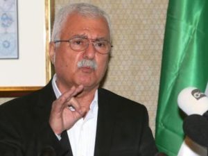 المعارضة السورية توقع اتفاق توحيد صفوفها في الدوحة 