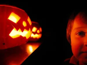 The US at Halloween: Tricks not Treats the UN by withdrawing its funding from UNESCO cause they didn't play ball 
or give them the candy they demanded.
