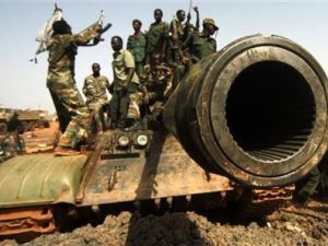 جنود سودانيون شماليون في هجليج جنود سودانيون شماليون في هجليج