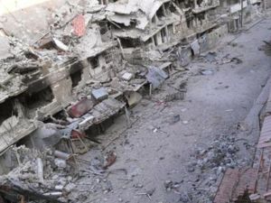 مبان مدمرة عقب اشتباكات بين قوات حكومة ومقاتلين في حمص 