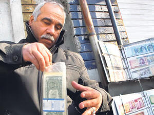 The rial was trading at around 33,300 per dollar 