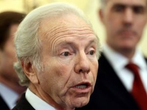 السناتور الاميركي جو ليبرمان السناتور الاميركي جو ليبرمان