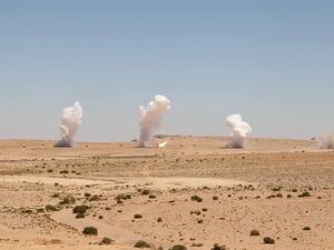 مشهد من المناورات