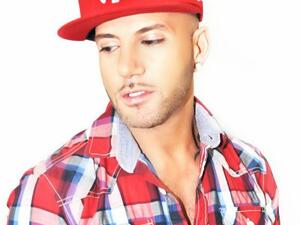 Karl Wolf wins hearts in Dubai.