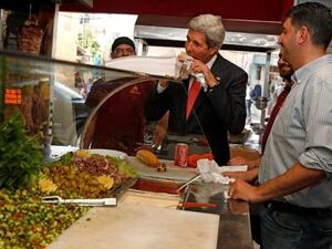 كيري: غياب السلام يعني صراعا أبديا