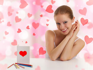 أجمل 10 رسائل قصيرة لعيد الحب 2014