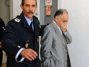 البغدادي المحمودي يدفع ببراءته