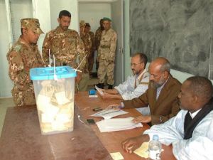 القوات المسلحة الموريتانية بدات بالتصويت في الجولة الثانية من الانتخابات التشريعية والبلدية
