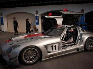 سيارة مرسيدس المانية
