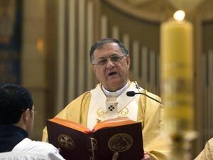 المونسنيور فؤاد طوال يحيي قداس الميلاد في كنيسة المهد في بيت لحم 
