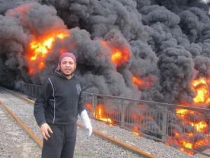 النظام السوري يتهم المعارضة باضرام النار في ابار نفطية