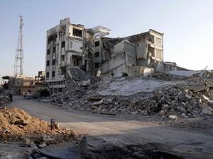 مدينة خالية ترزح تحت الانقاض