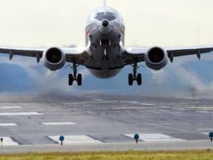 44 قتيلا في تحطم طائرة بوينغ في رحلة داخلية في روسيا