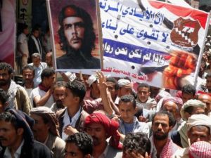 متظاهرون في صنعاء