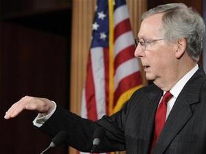 ميتش مكونيل زعيم الاقلية الجمهورية بمجلس الشيوخ ف