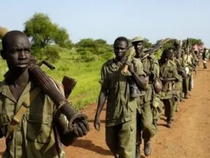 جنود تابعون لجيش تجرير السودان