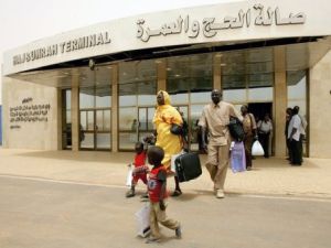 انتهاء جسر جوي لترحيل 12 الف سوداني جنوبي من السودان 